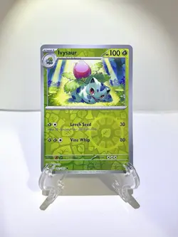 Ivysaur #002/165 - Reverse Holo - Scarlet & Violet: 151 - Pokemon TCG NM - Image 1