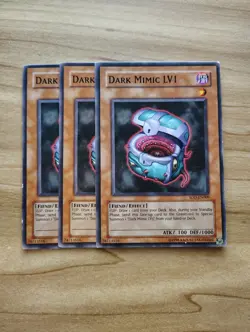 Yu-Gi-Oh! - Dark Mimic LV1 3X - Complete Playset - Image 1