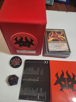 MTG ULTRA PRO GUILDS OF RAVNICA ALCOVE BOX, SLEEVES AND CARDS FREE SHIPPING - Image 1