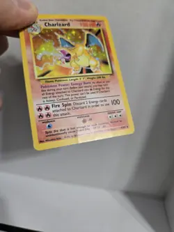 Pokemon TCG Charizard Base Set Holo Unlimited Rare Card 4/102 1995 - Image 3