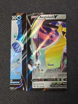 MISCUT Aegislash V & Darmanitan 126/185 Vivid Voltage NM Pokemon Error English - Image 1
