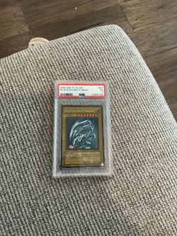 Blue-Eyes White Dragon SDK-001 Starter Deck: Kaiba-Unlimited PSA 5 - Image 1