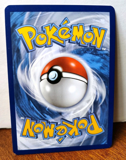 POKEMON PIKACHU 19/68 REVERSE HOLO HIDDEN FATES LP-NM - Image 2