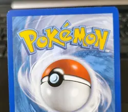 POKEMON PIKACHU 19/68 REVERSE HOLO HIDDEN FATES LP-NM - Image 3