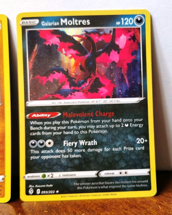 POKEMON LEGENDARY BIRDS GALARIAN MOLTRES ZAPDOS ARTICUNO HOLOS EVOLVING SKIES - Image 5