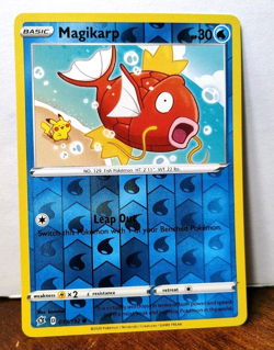 POKEMON MAGIKARP 039/192 REVERSE HOLO REBEL CLASH LP-NM PIKACHU IN BACKGROUND - Image 1