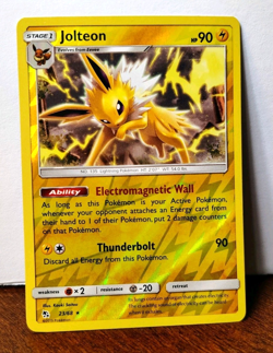 POKEMON JOLTEON 23/68 REVERSE HOLO RARE HIDDEN FATES NM NEAR MINT - Image 1