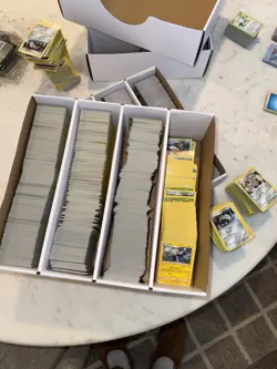 Pokemon Crown Zenith Bulk Lot 800+ Cards! Commons, Holos, Reverse Holos! - Image 2