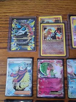 Pokemon TCG Lot Of 30 - Different Eras, English, NM/LP - Image 2