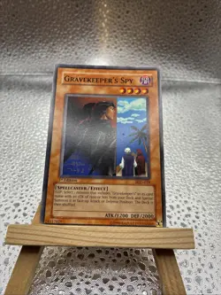 Carte Yu-Gi-Oh Gravekeeper's Spy Pgd-059 1st Edition - Image 1