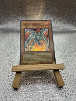 CARTE Yu Gi Oh CYBER PHOENIX EOJ-EN009 1st Edition - Image 1
