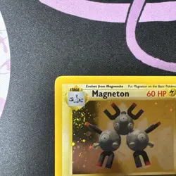 Magneton 9/130 WOTC Base Set 2 Holo Swirl Pokemon Card TCG - Image 4