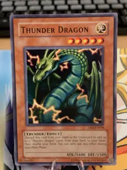 Thunder Dragon DB2-EN058 Dark Beginning 2 Unlimited - Image 1