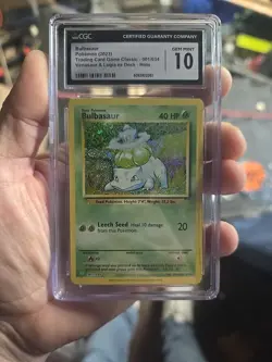 Pokemon Bulbasaur Holo Trading Card Game Classic Collection 001/034 2024 - Image 1