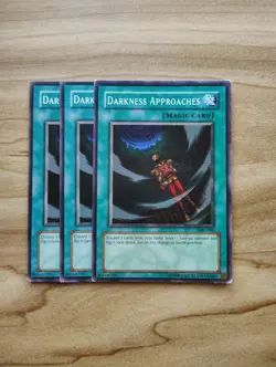 Yu-Gi-Oh! - Darkness Approaches 3X - Full Playset - Image 1