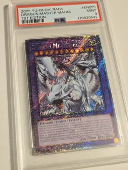 YU-GI-OH! QUARTER CENTURY STAMPEDE Dragon Master Magia RA04-EN055 Platinum PSA 9 - Image 2
