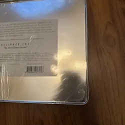 Star Trek The Next Generation Trading Card Game Limited Edition Tin - Image 4