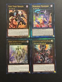 2023 YUGIOH RA01 ULTIMATE RARE DOWNERD MAGICIAN NM BONUS SET - Image 1