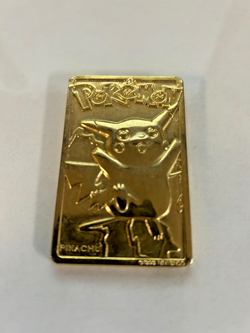 Pokemon Gold Pikachu Burger King Gold Card - Image 1