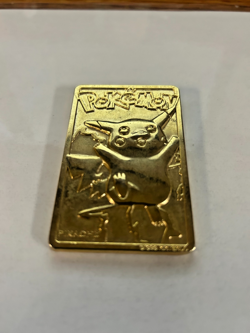 Pokemon Gold Pikachu Burger King Gold Card - Image 2
