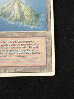 MTG - Volcanic Island Revised Edition Regular - Damage - Image 5