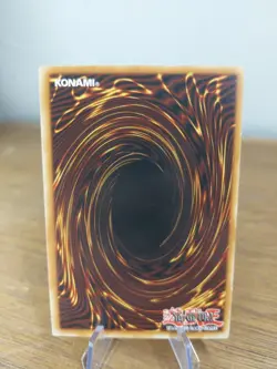 Yu-Gi-Oh! RED-EYES ZOMBIE DRAGON SDZW-EN001 1ST Ed - Image 3