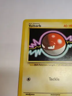 Vintage Pokemon Card TCG Base Set Unlimited Voltorb 67/102 Common - Image 2