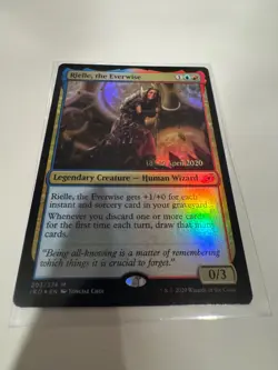 MTG - Rielle, the Everwise - Foil - Prerelease Promo, Ikoria: Lair of Behemoths - Image 2