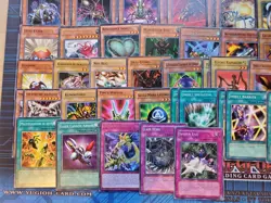 Yugioh Weevil Underwood Deck Cards Ultimate Great Moth Insect Queen Anime Insect - Image 4