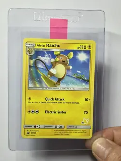 Pokemon Alolan Raichu SM65 (NM) STAMPED Sun & Moon: Black Star Promo 2019 - Image 3