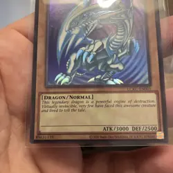 Yu-Gi-Oh Blue Eyes White Dragon LCKC-EN001 Ultra Rare +Bonus FREE SHIPPING! - Image 4