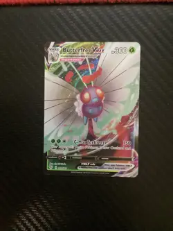 Butterfree VMAX 002/189 Swsh03: Darkness Ablaze Holo Pokemon Card TCG NM - Image 1