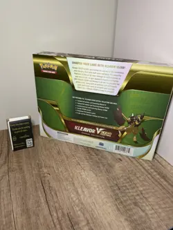 Pokemon TCG - Kleavor VSTAR Special Collection Box New/Factory Sealed - Image 2