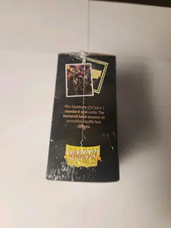 Flesh and Blood Worlds Exclusive Dragon Shield Card Sleeve Ira, Scarlet Revenger - Image 3