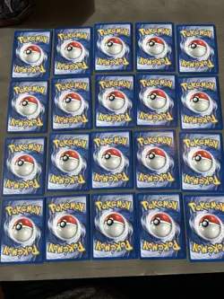 Lot Of 20 First Edition NM Vintage French Pokemon Cards Jungle Expansion - Image 2