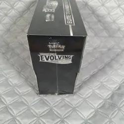 Pokemon Evolving Skies Elite Trainer Box ETB New Factory Sealed - Image 4