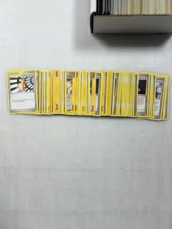 Pokemon TCG Vintage Lot 200+ Cards - Image 2