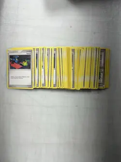 Pokemon TCG Vintage Lot 200+ Cards - Image 4