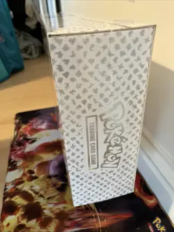 Pokemon TCG Scarlet & Violet 151 Ultra Premium Collection Box New & Sealed MINT - Image 4