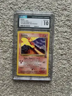 CGC 10 GEM MINT Moltres # 21 WOTC Black Star PROMO Pokemon Card 267 - Image 1