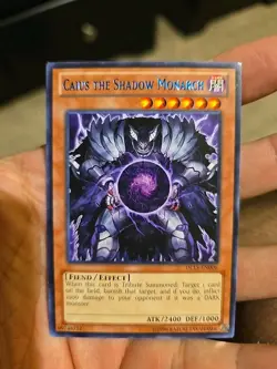 YuGiOh CAIUS THE SHADOW MONARCH DL15-EN006 Rare BLUE NM - Image 1