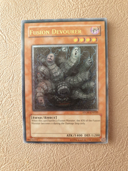 YUGIOH FUSION DEVOURER ULTIMATE RARE STON-EN020 NM - Image 1