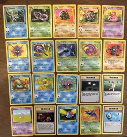 Fossil Lot of 20 Uncommons/Commons, No Duplicates - Vintage Pokemon TCG Cards - Image 1