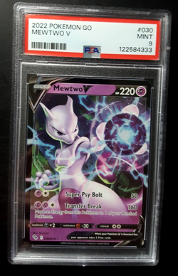 2022 POKEMON GO #030 ULTRA RARE MEWTWO V PSA 9 MINT - Image 1