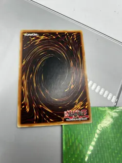 Yu-Gi-Oh! Queen of Thorns CSOC-EN042 Super Rare 1st Edition - Image 2