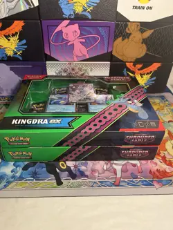 Pokemon TCG - Shrouded Fable Greninja and Kingdra EX Special Collection Sealed - Image 4