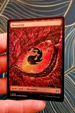 Mountain 0290 (FOIL) | Tarkir: Dragonstorm (MTG) | NM EN | RARE - Image 1