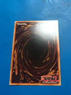 YUGIOH Ultra Rare Red-Eyes Zombie Necro Dragon SR07-EN041 1st Edition - Image 2