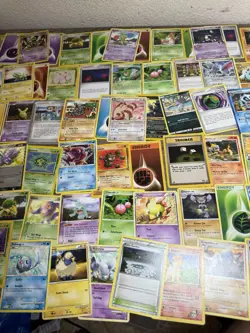 Pokemon Mid era and Vintage card lot - Image 3