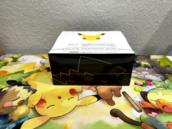 Pokemon Celebrations Elite Trainer Box 25th Anniversary Set ETB ?SEALED MINT? 820650809439 - Image 5